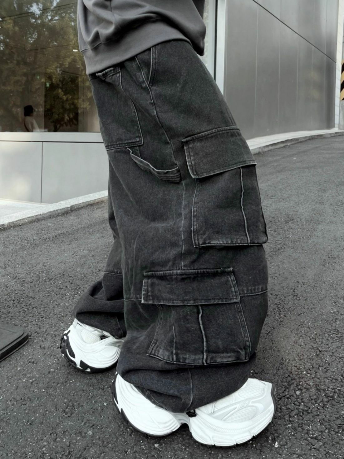 洗水淨色鬆身工裝牛仔褲 P3002