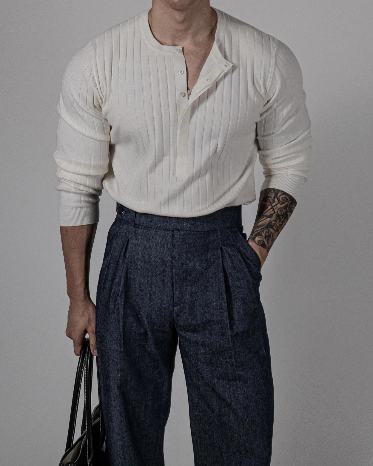 亨利領羅紋圓領針織衫