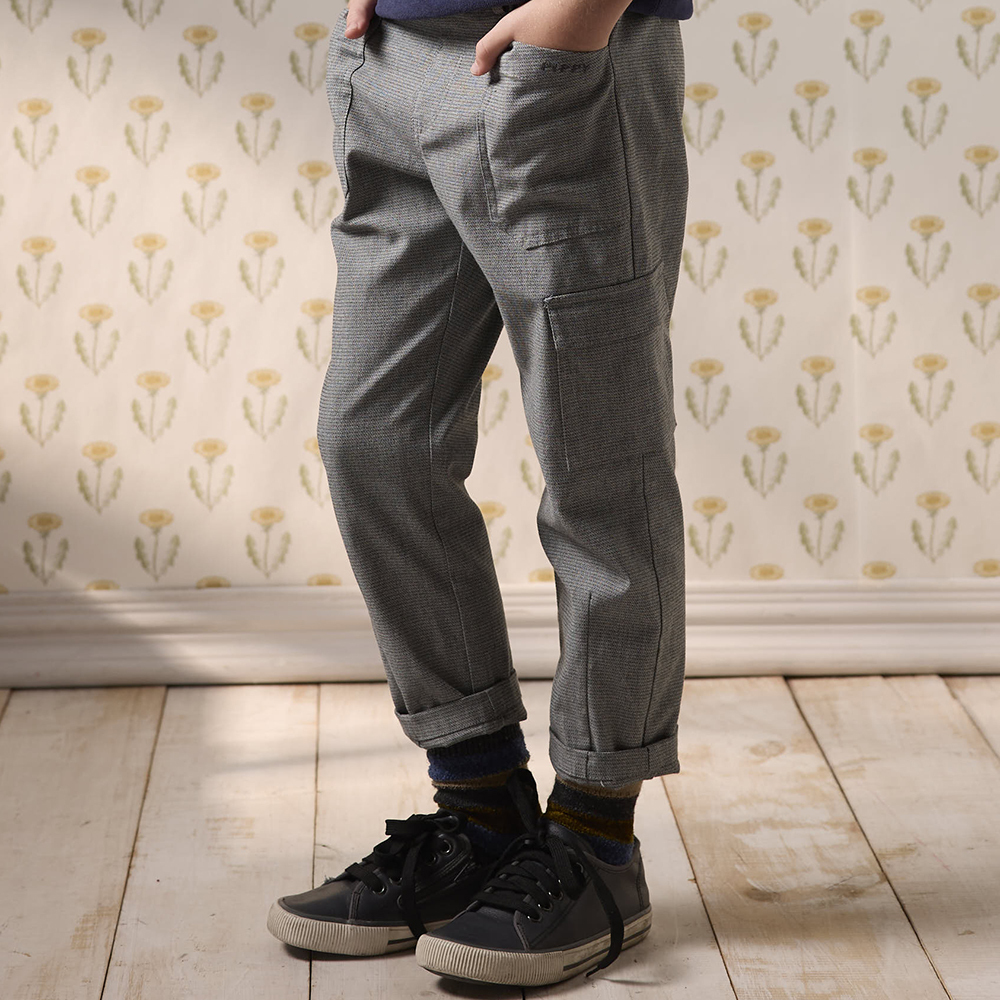 PIPPY 潮流款棉麻工裝率性剪接大口袋長褲 灰