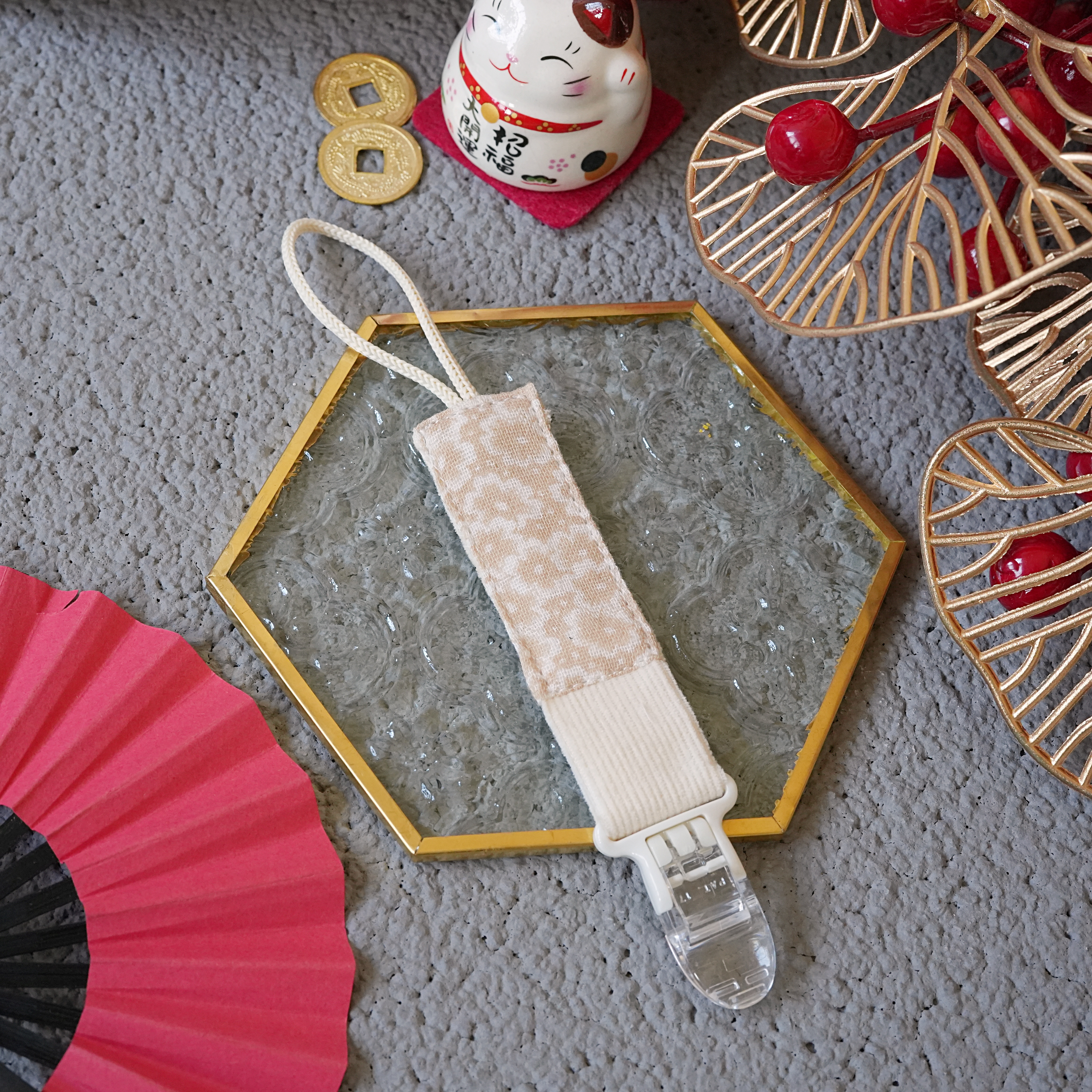 Hi Y.P store-拼接短版鱷魚夾-花開迎春