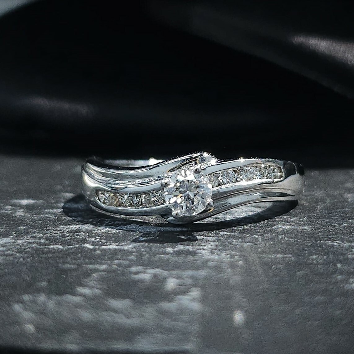 18K White Gold 0.38ct Diamond Ring