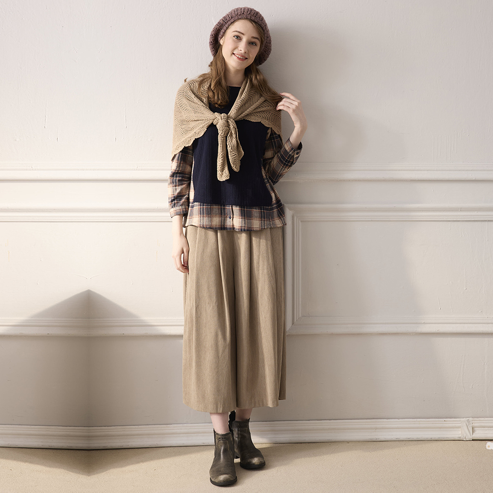 PIPPY 典雅格紋剪接圓領假兩件長袖上衣 丈青