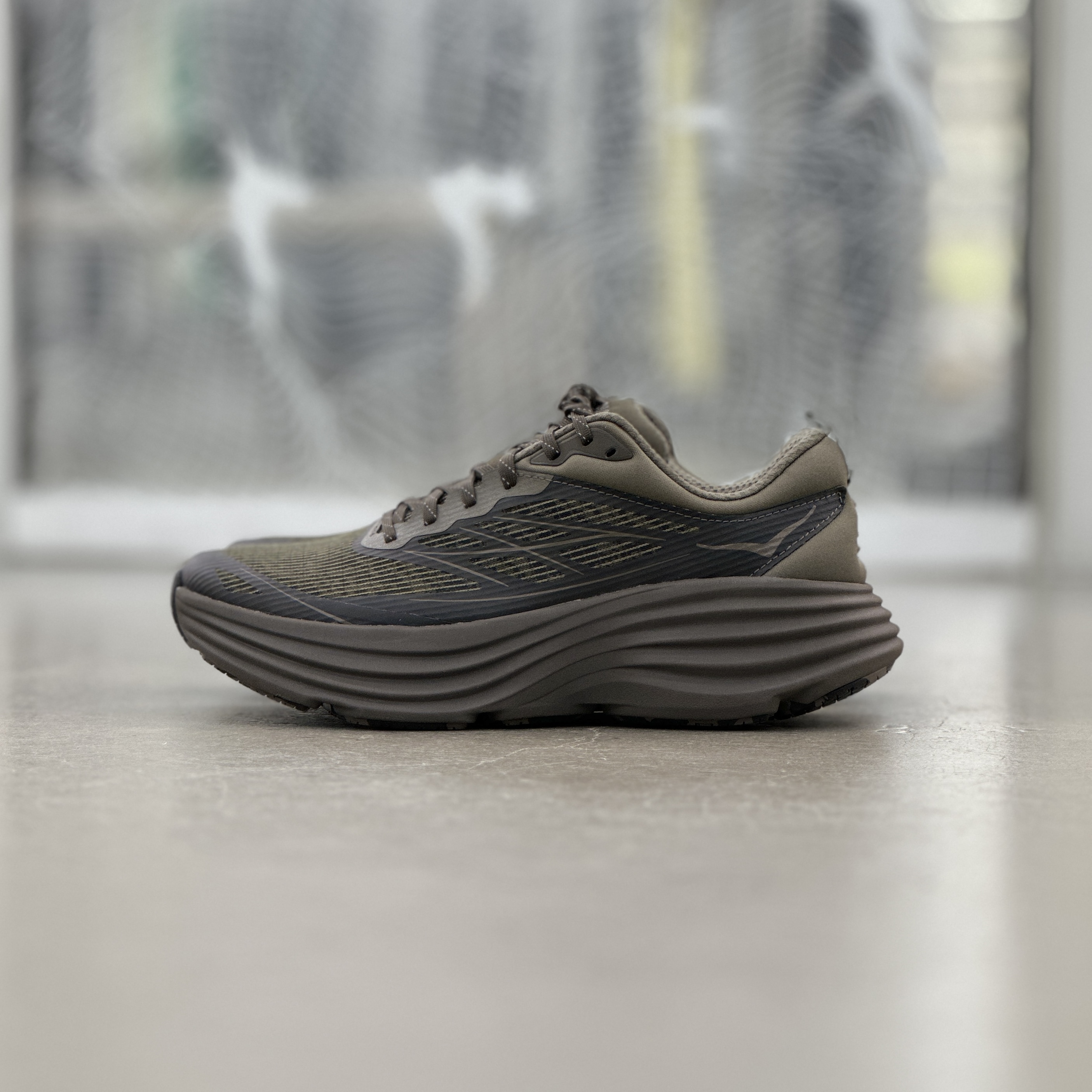 Hoka One One Bondi 8 TS Caged l 1155391