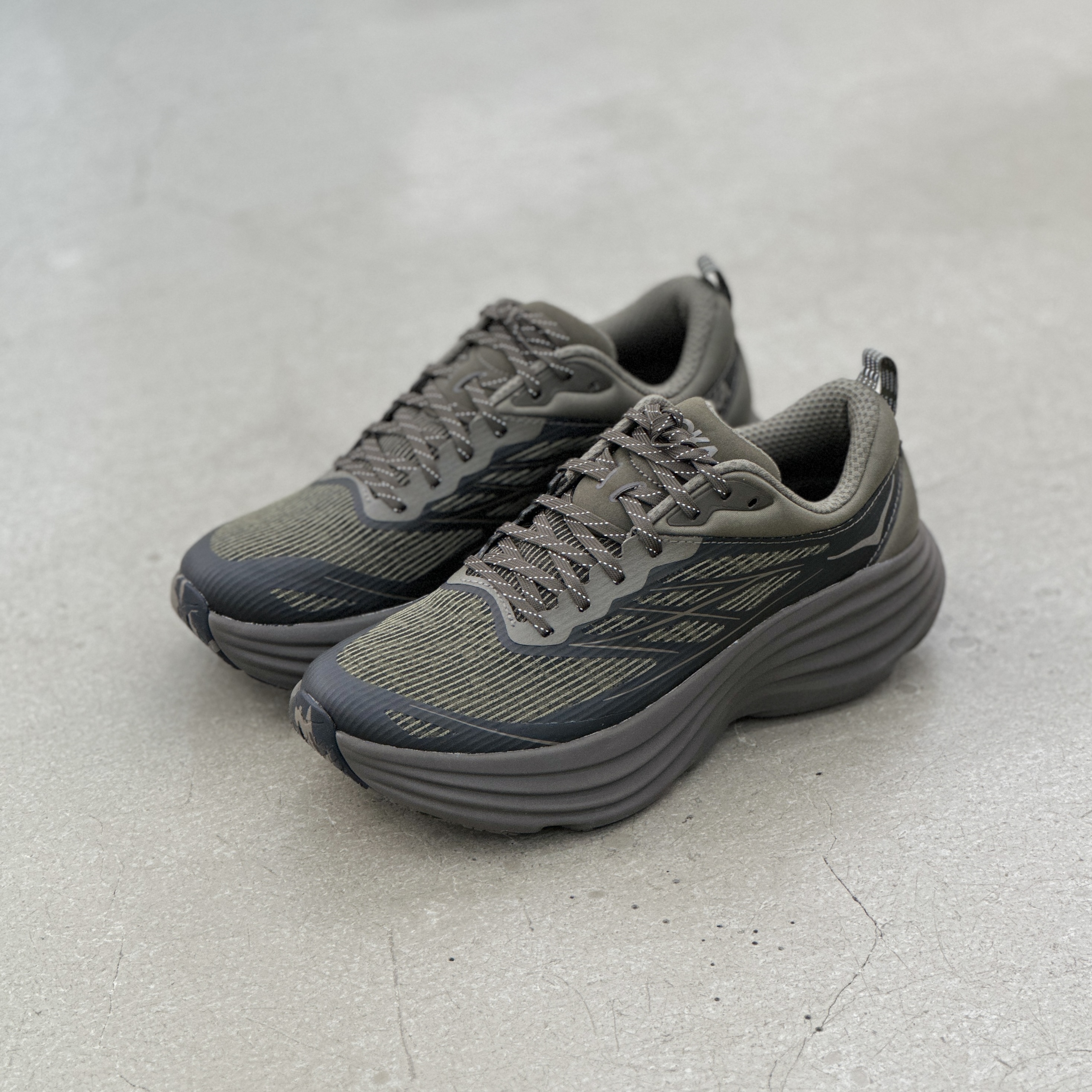 Hoka One One Bondi 8 TS Caged l 1155391