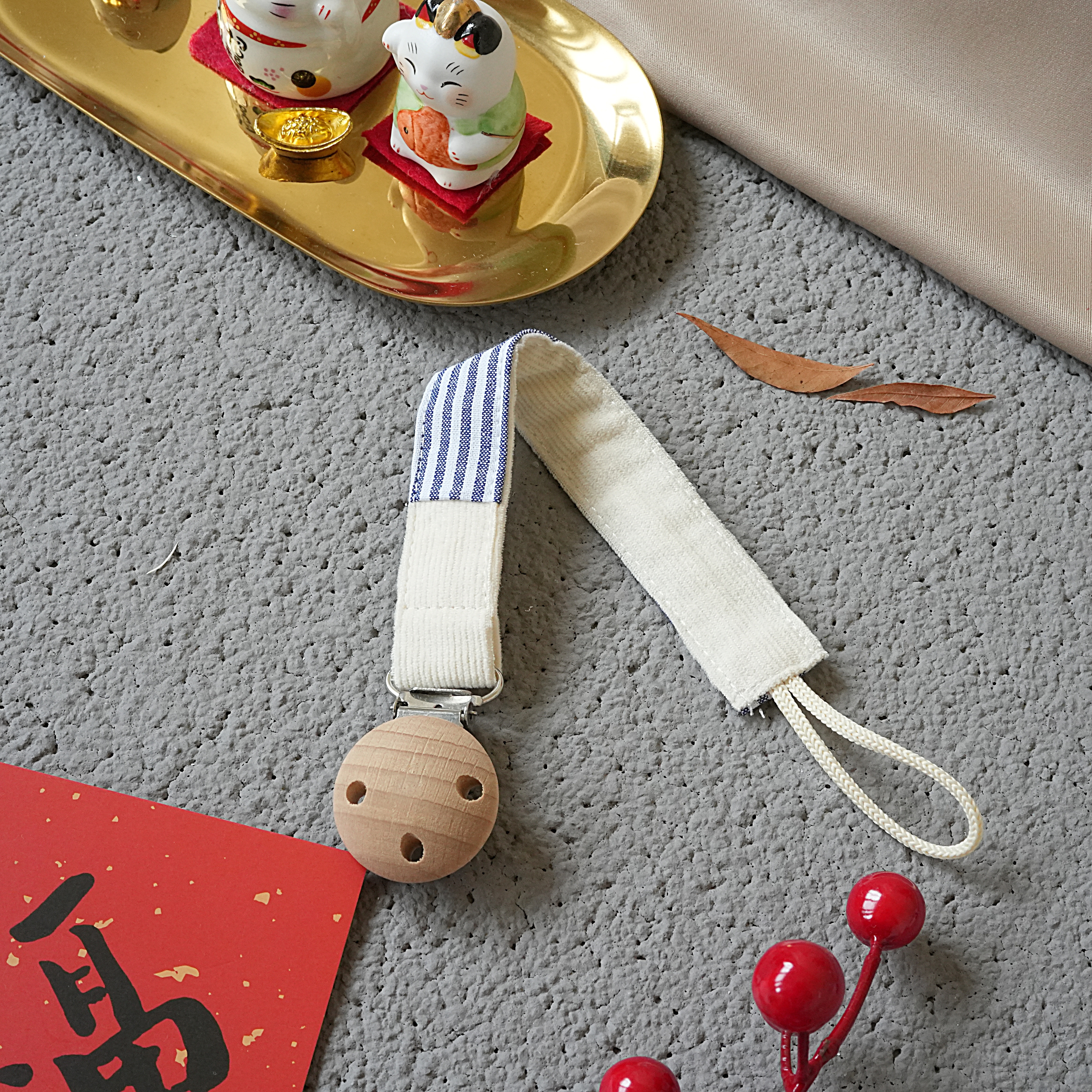 Hi Y.P store-櫸木夾-海納百福