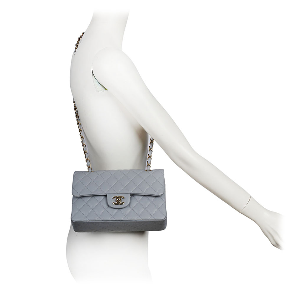 【CHANEL】淡金釦菱格紋牛皮23cm COCO包(灰色)A01113 B10583  NQ335