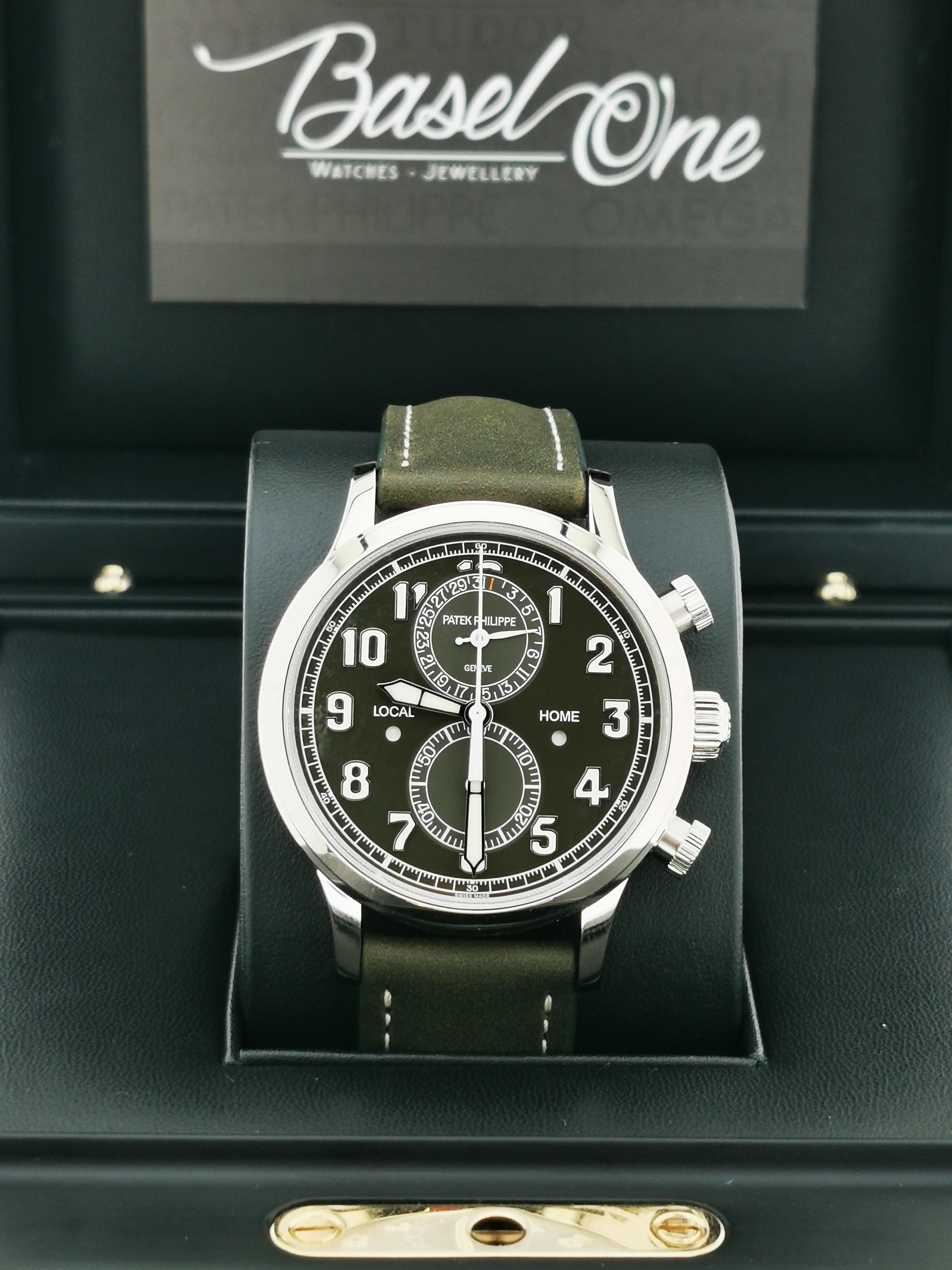 BRAND NEW 5924G-010 5924 PATEK PHILIPPE CALATRAVA PILOT TRAVEL TIME GREEN DIAL COMPLICATIONS WHITE GOLD 42 MM