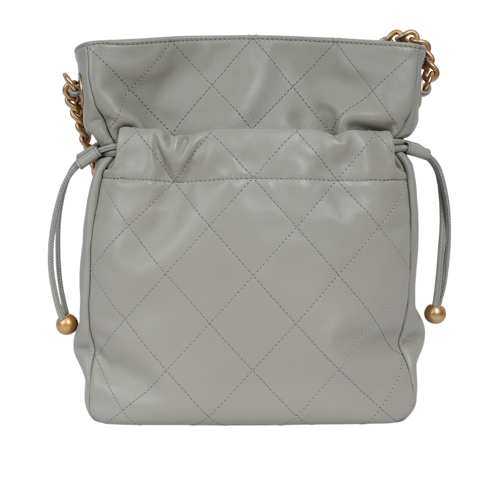 【CHANEL】金色CC Logo 福袋造型抽繩水桶包(鼠尾草綠)AS2985 B07269 NG122