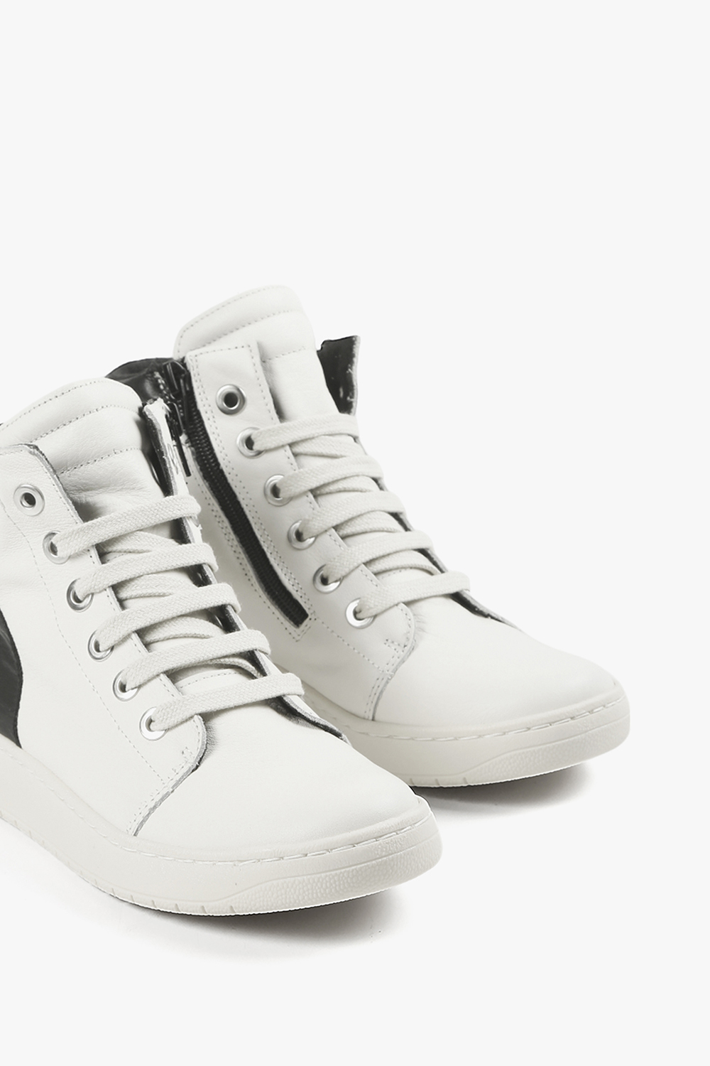 Lux Hi Top 西班牙製高筒小白鞋