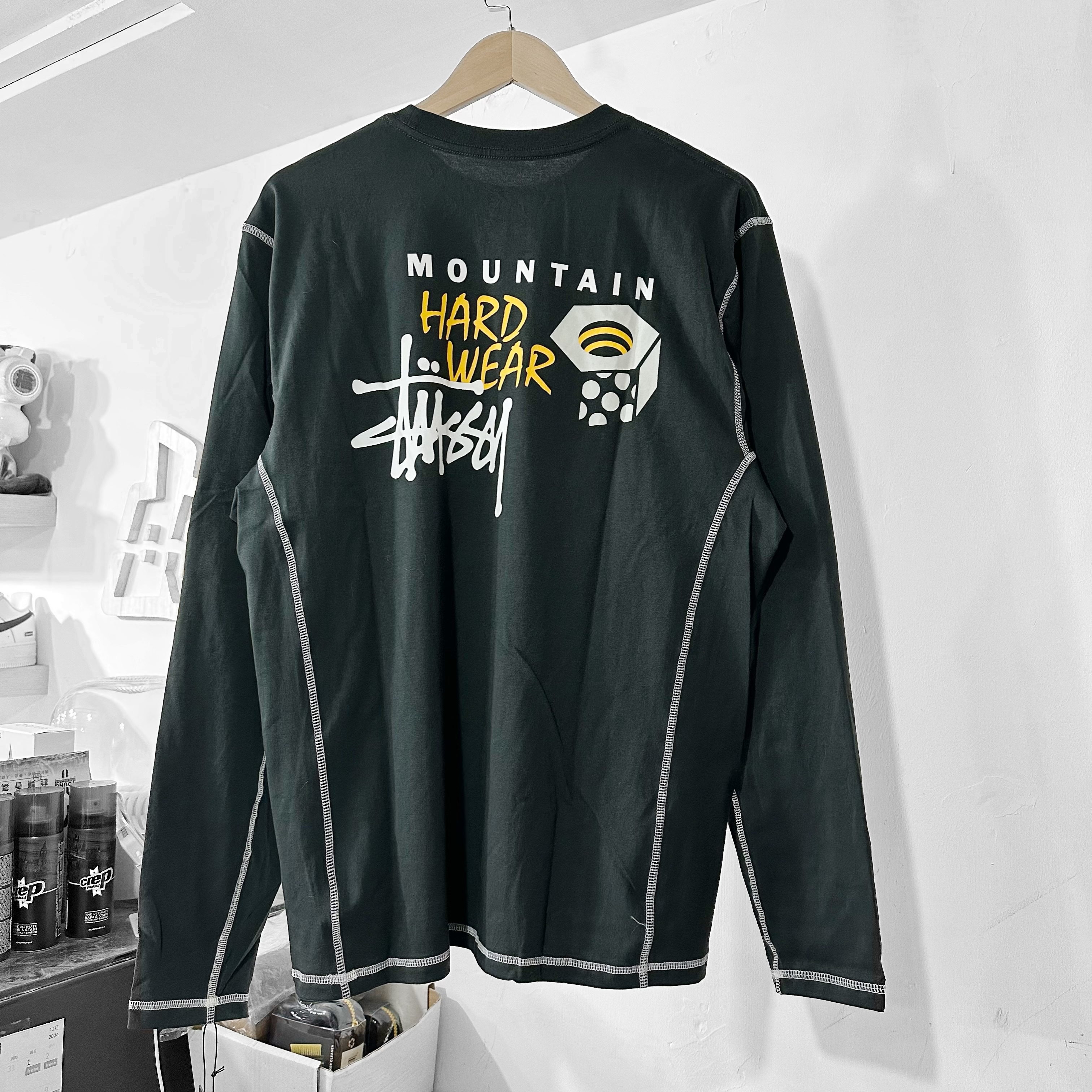 Stussy MOUNTAIN HARDWEAR LS TEE M Stussy x Mountain Hardwear L/S