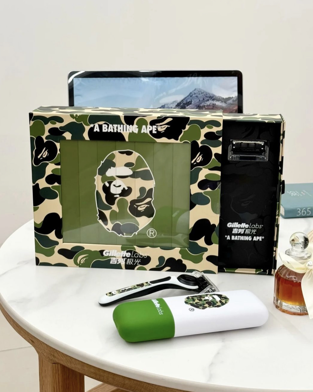 【APAIR】預購 海外限定 吉列 BAPE聯名限量款 旅行盒x1+刮鬍刀x1+刀頭x4 綠迷彩禮盒