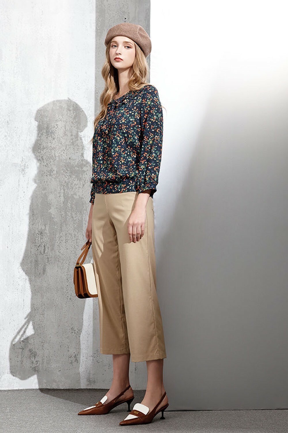 韓版田園小碎花甜美荷葉領打結造型修身上衣V6031