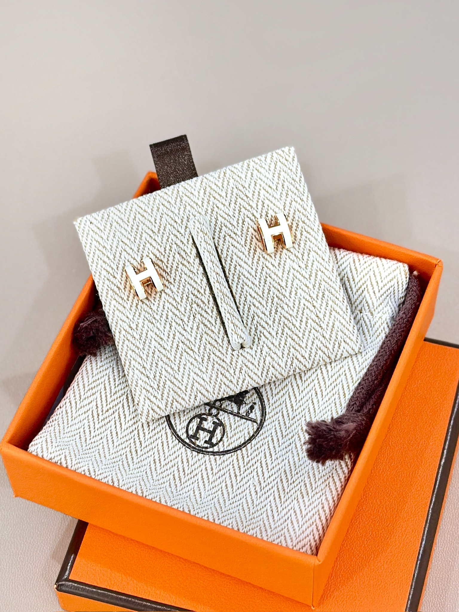 HERMÈS Mini Pop H Earrings