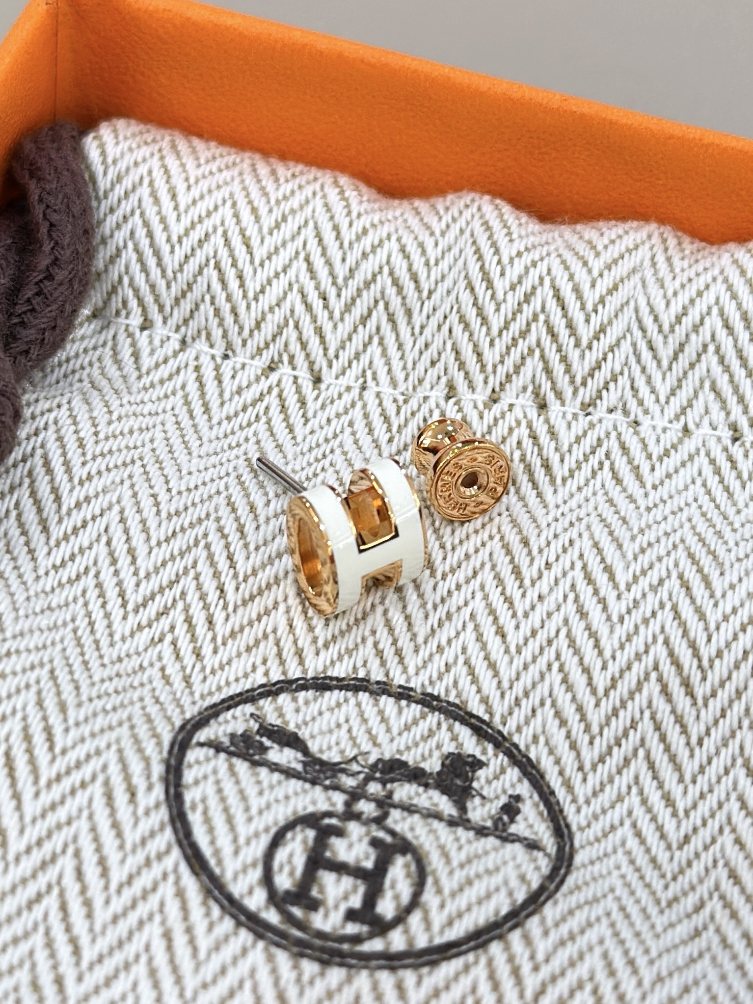 HERMÈS Mini Pop H Earrings