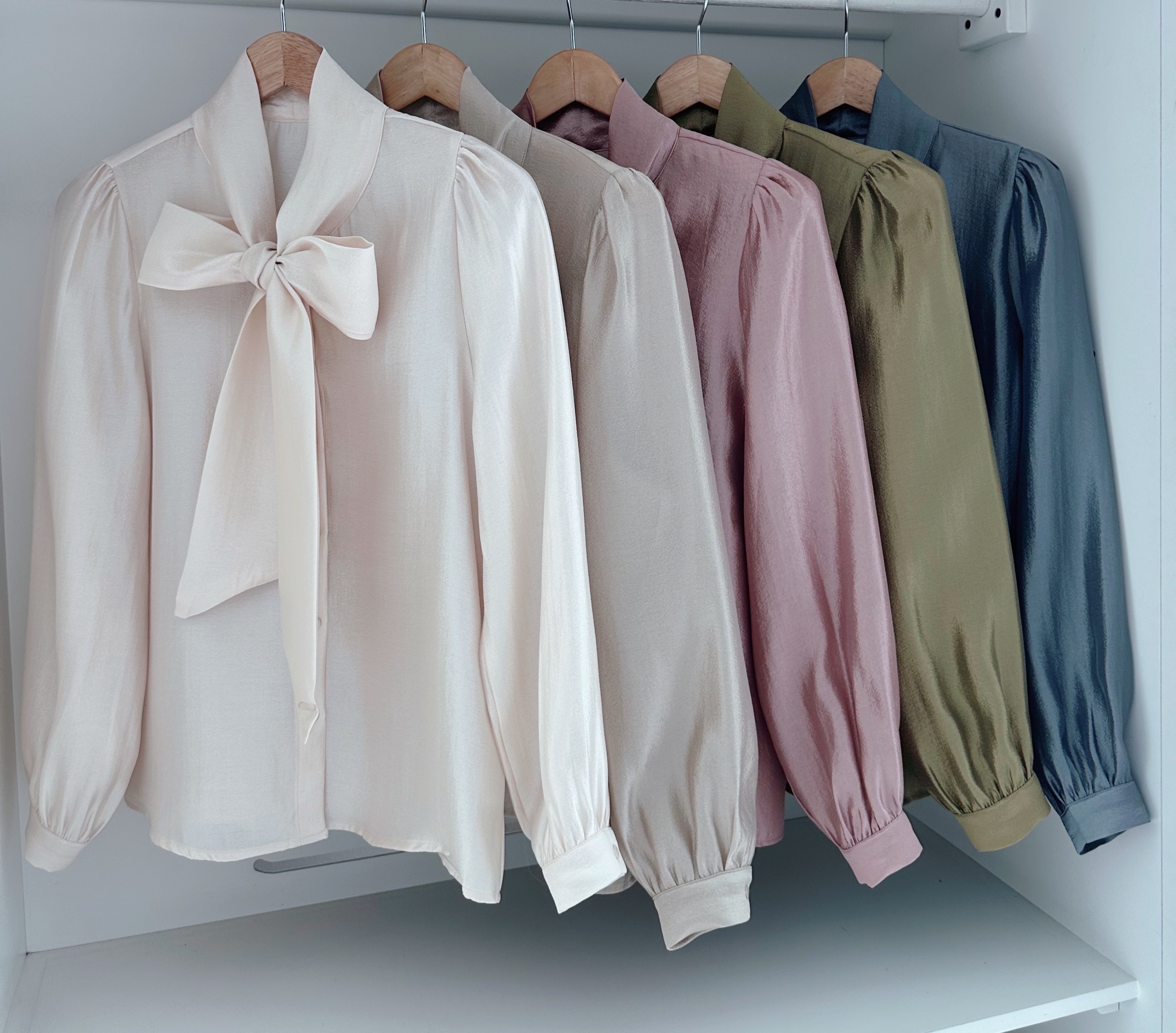 LONG SLEEVE RIBBON FRONT SHEER SHIRT