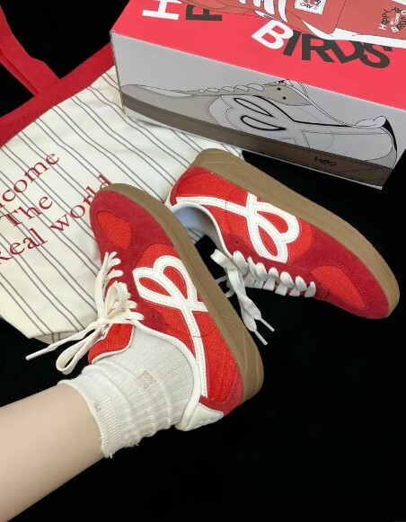 預購 HBD X WE FLOWER 小花鞋 少年紅 焦糖底 德訓鞋 男女鞋