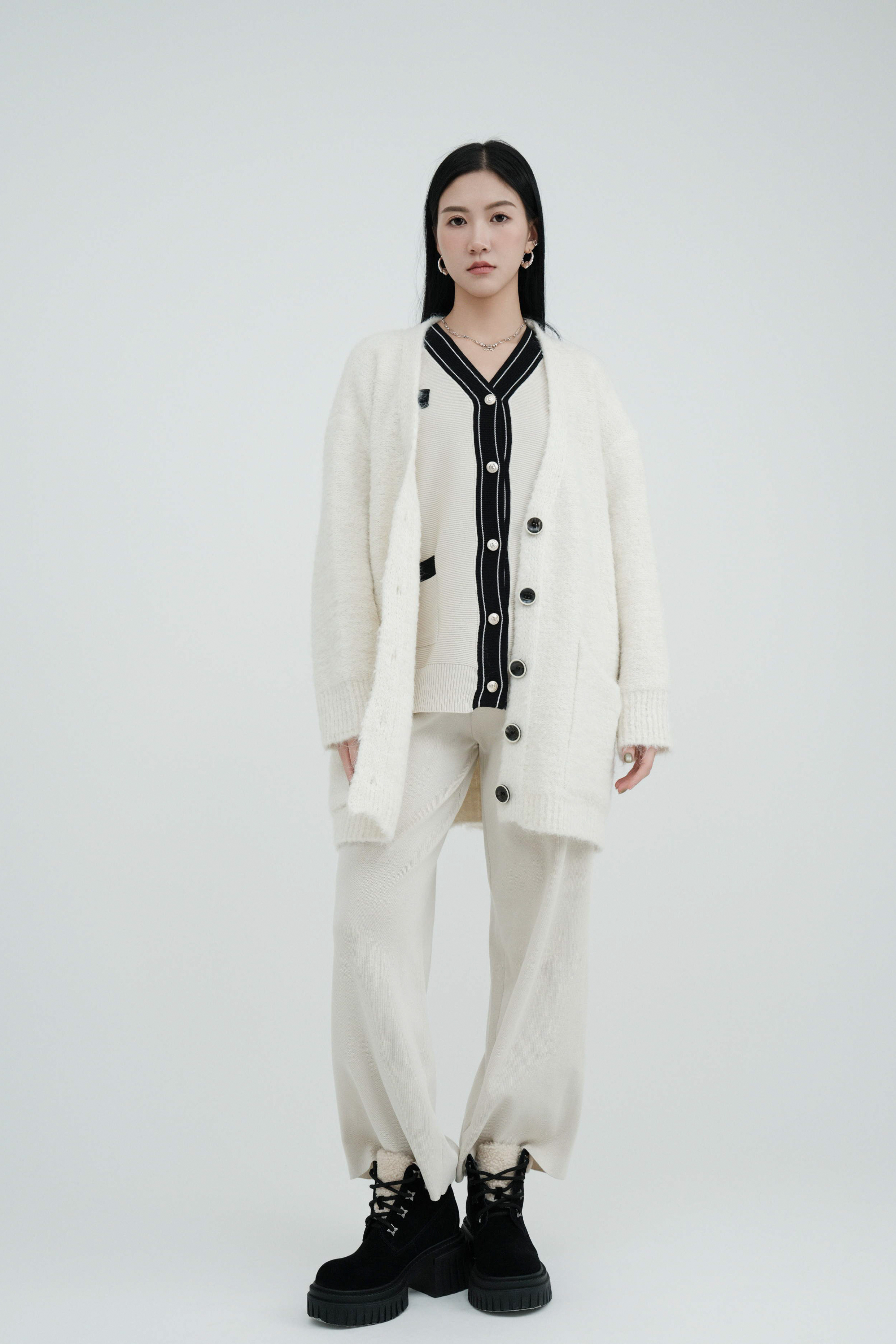 FW24_0156（外套＋針織套裝）