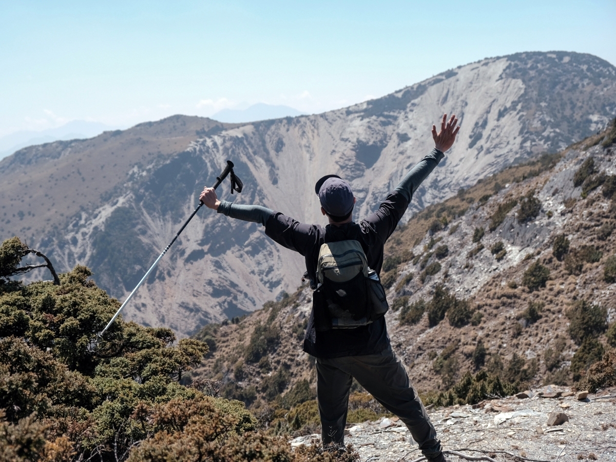 hanchor,chinder,攻頂包,輕量包,登山背包,後背包,Summitpack,Daypack