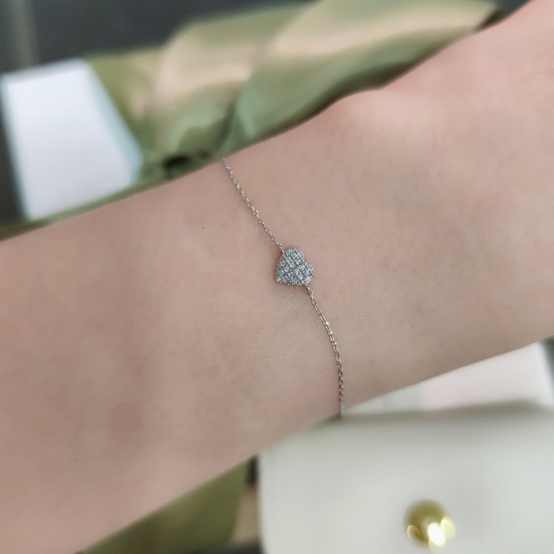 18K金心形設計鑽石手鏈