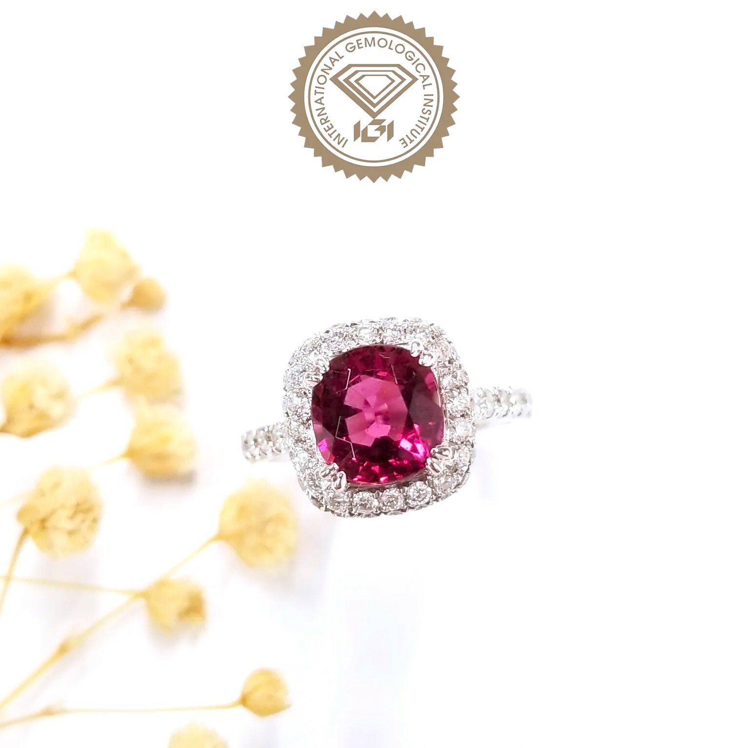 18K White Gold 2.11ct Tourmaline and Diamond Ring