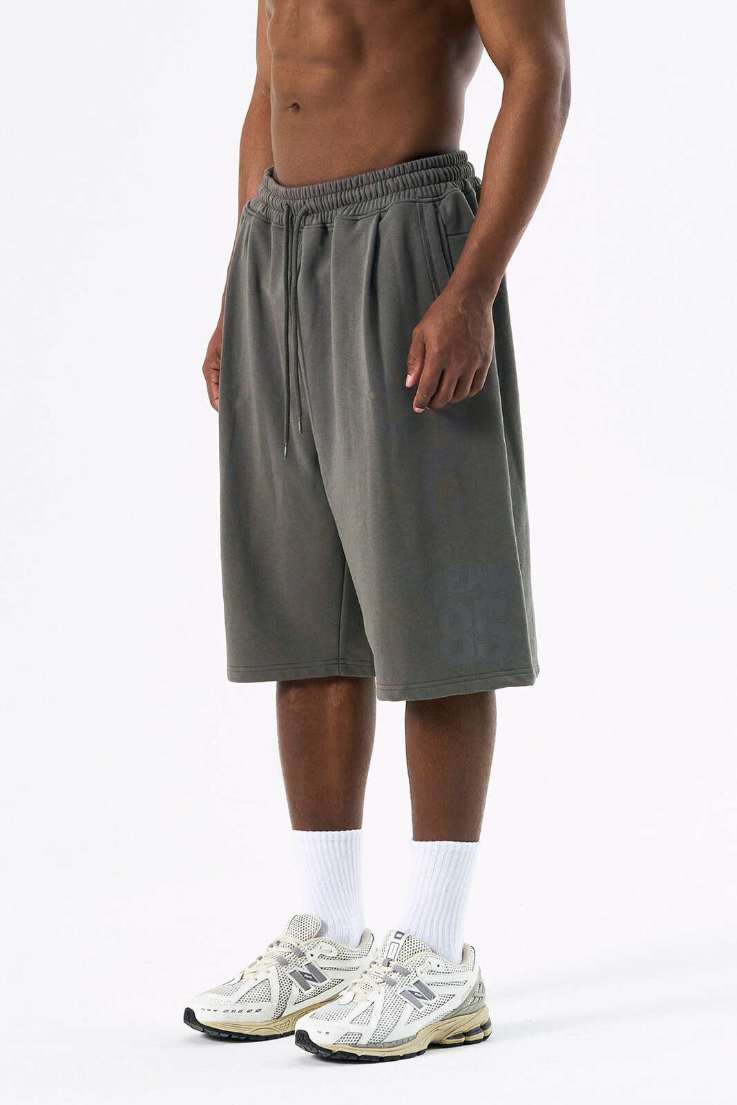 HDEX Classic Pintuck Sweat Shorts - SMOKEY BROWN