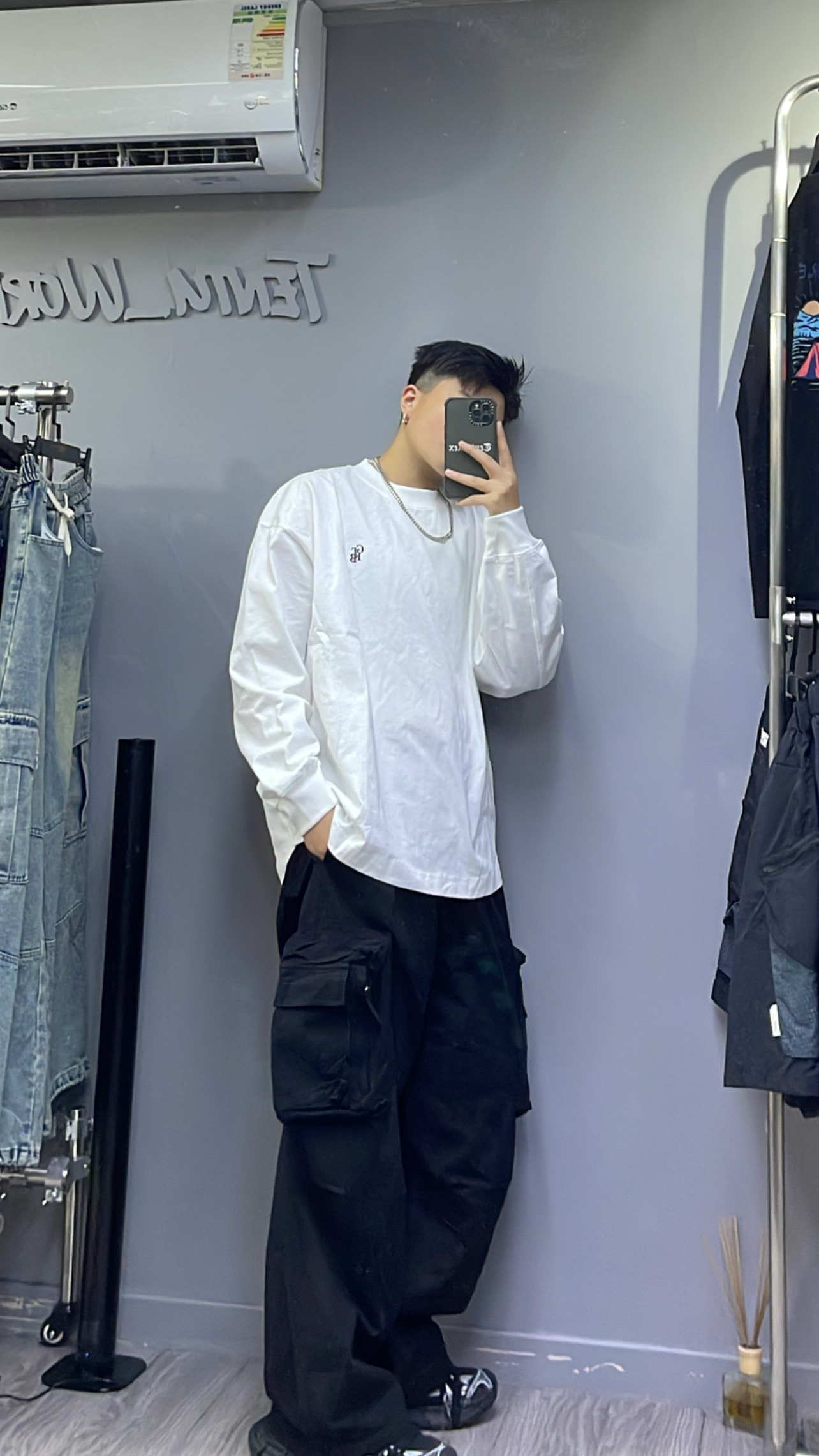 LT007 Peaceandlove Print Tee