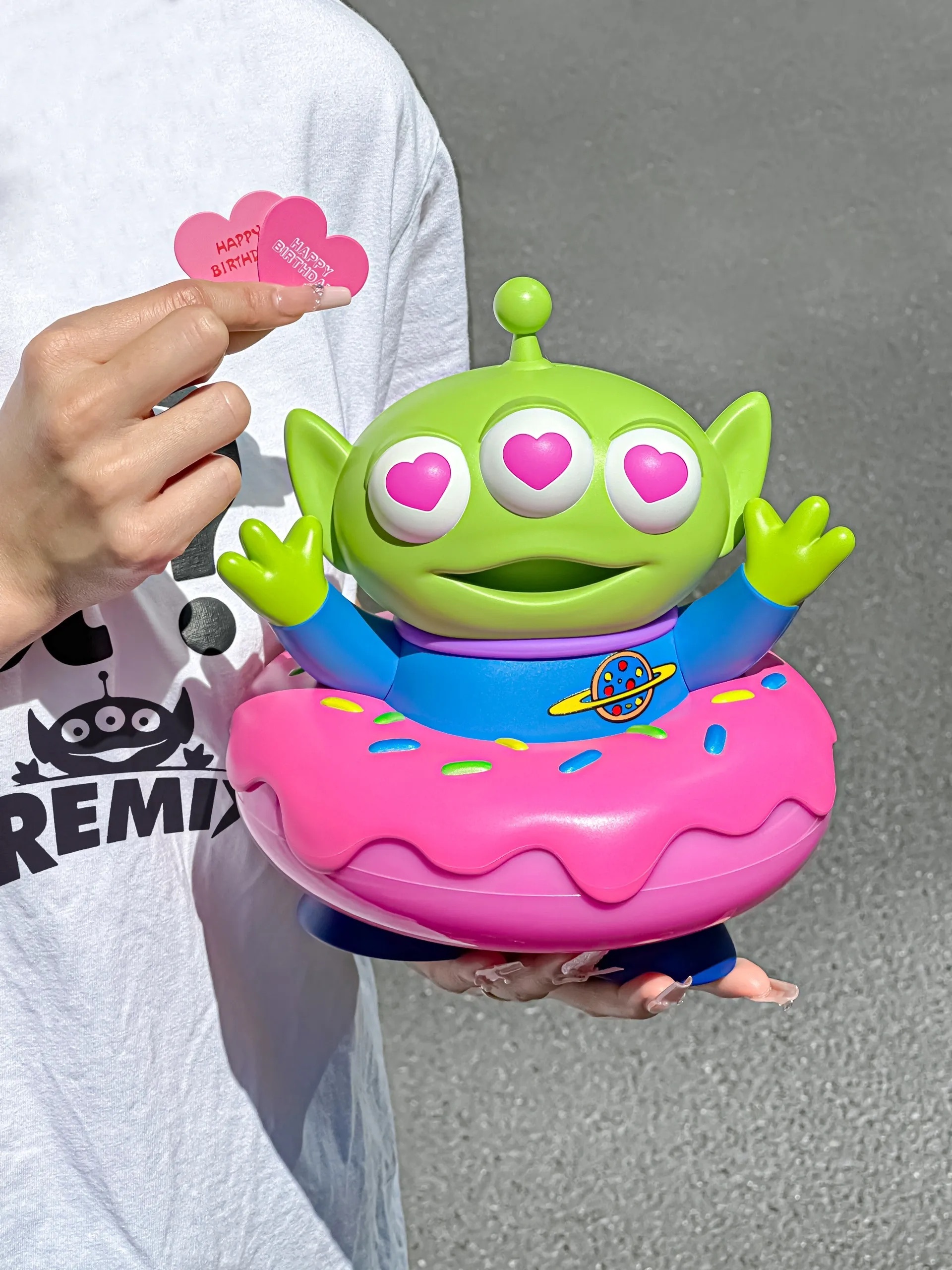 PIXAR 皮克斯 迪士尼 三眼怪 三眼仔 甜甜圈心動夜燈 感應燈 愛心 發光 擺設 / 預購