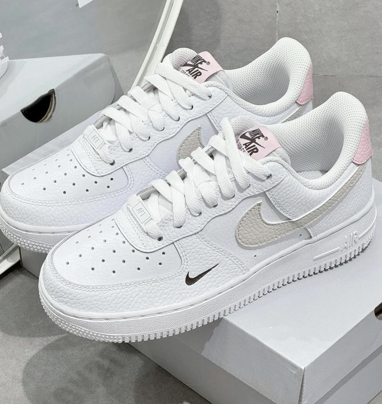 W Nike Air Force 1 ”07 Low Tumbled Pink 櫻花拿鐵  AF1 女鞋