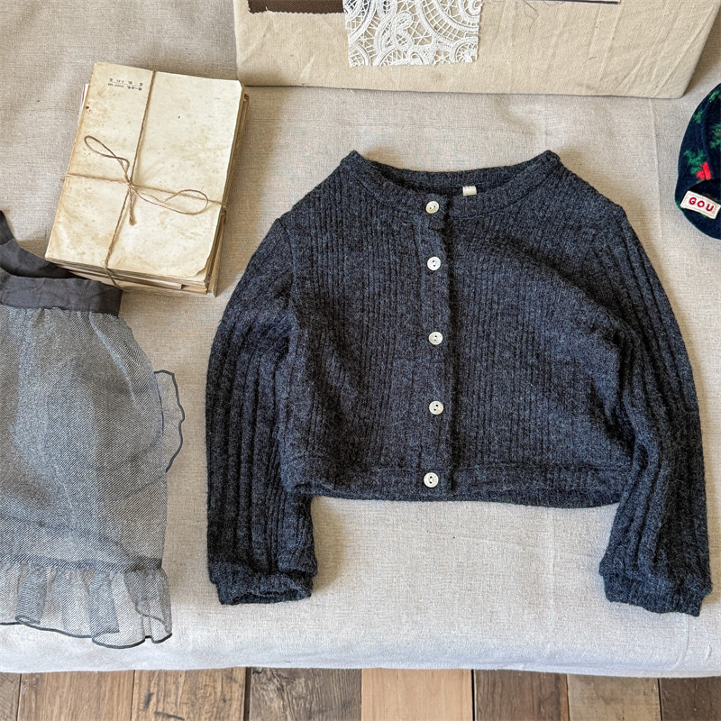 柔軟棉針織外套