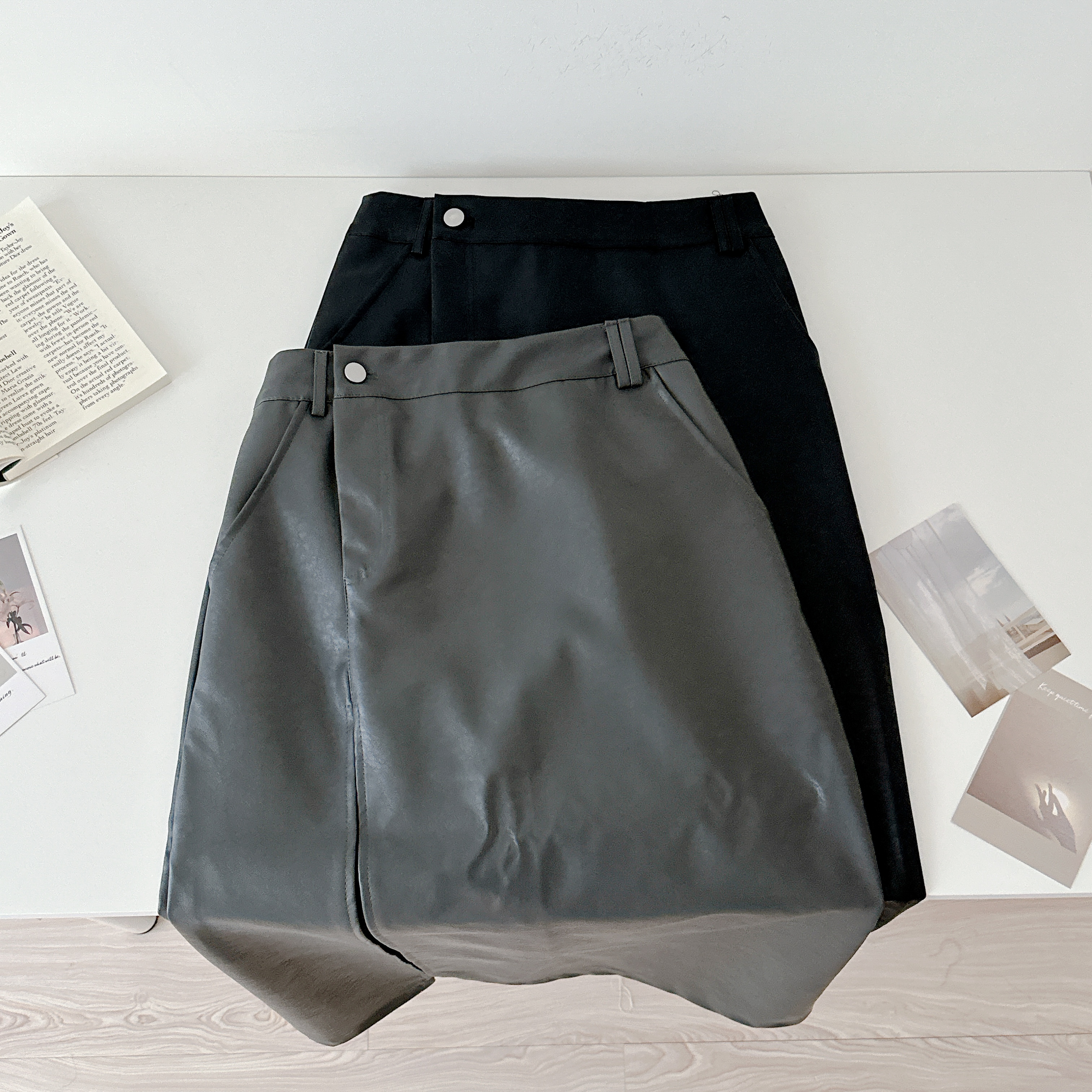 現貨🚚時髦girl酷辣系長腿皮長裙💕共2色