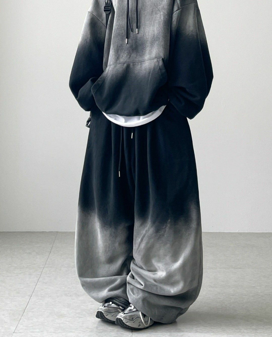 洗水拼色鬆身運動褲 GLAMOUR-045P