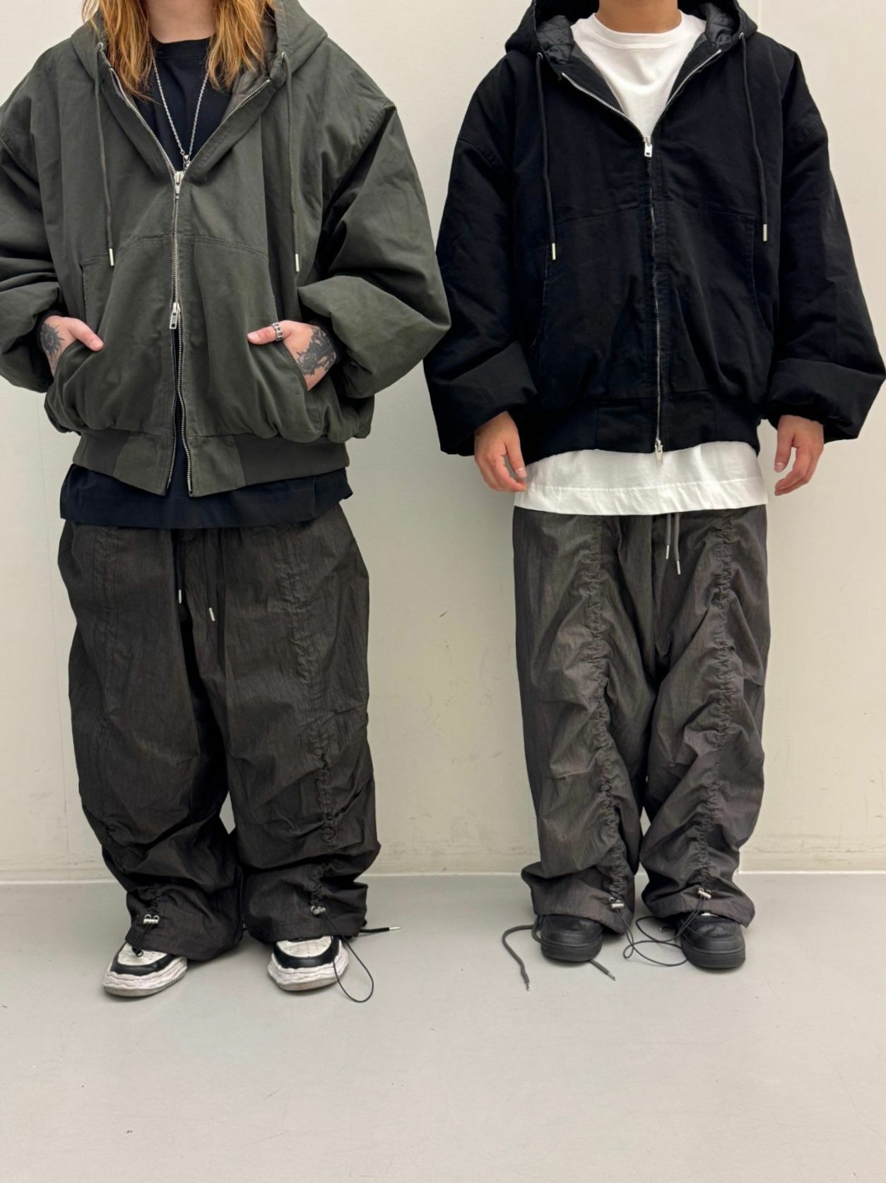 淨色連帽拉鍊外套(薄夾棉) GLAMOUR-049JK