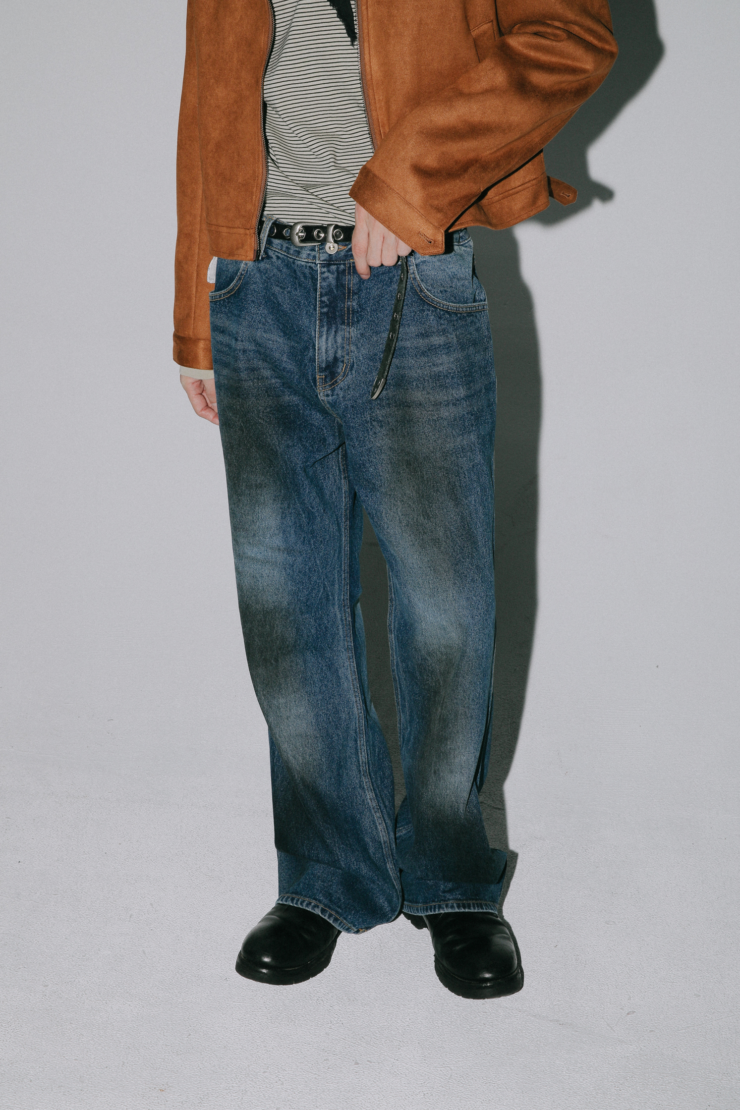 Dirty Washed Flare Denim Pants #喇叭褲