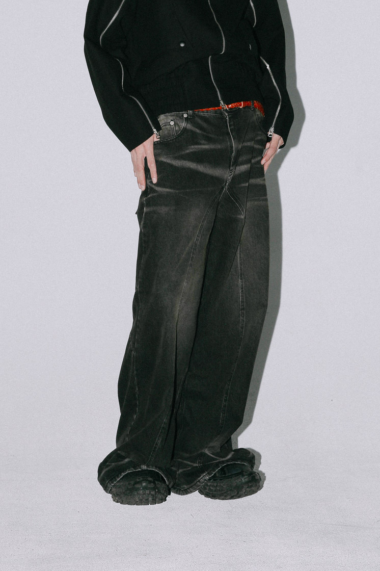 Noir Bootcut Flared Denim #靴型褲