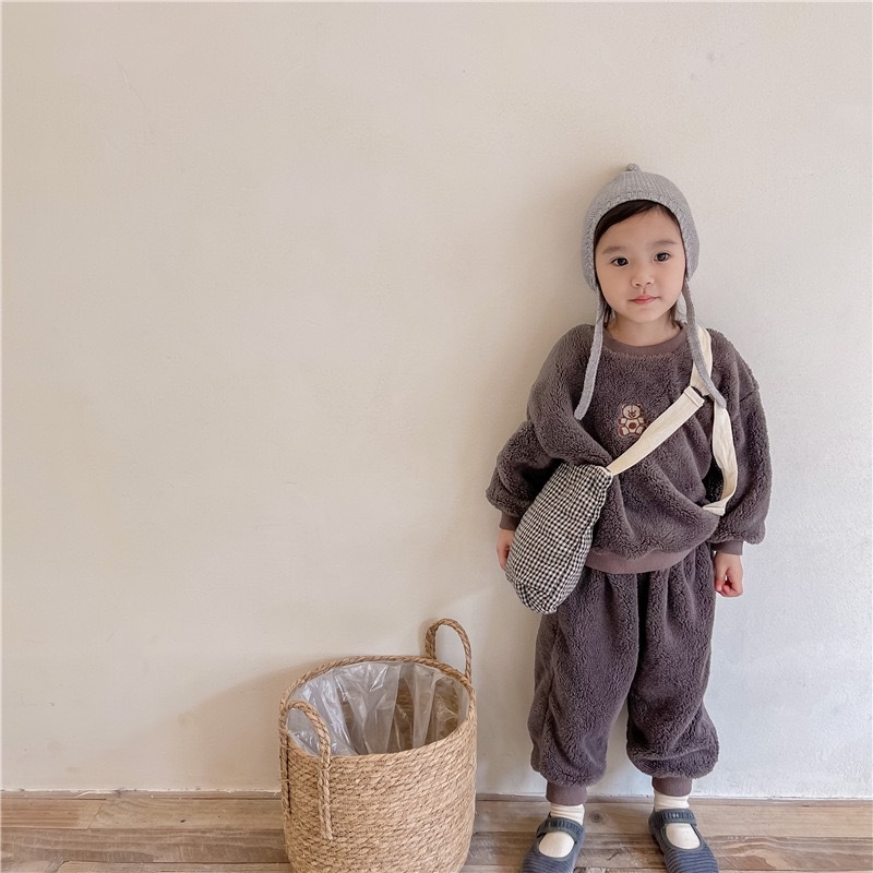 刺繡熊羊羔絨套裝