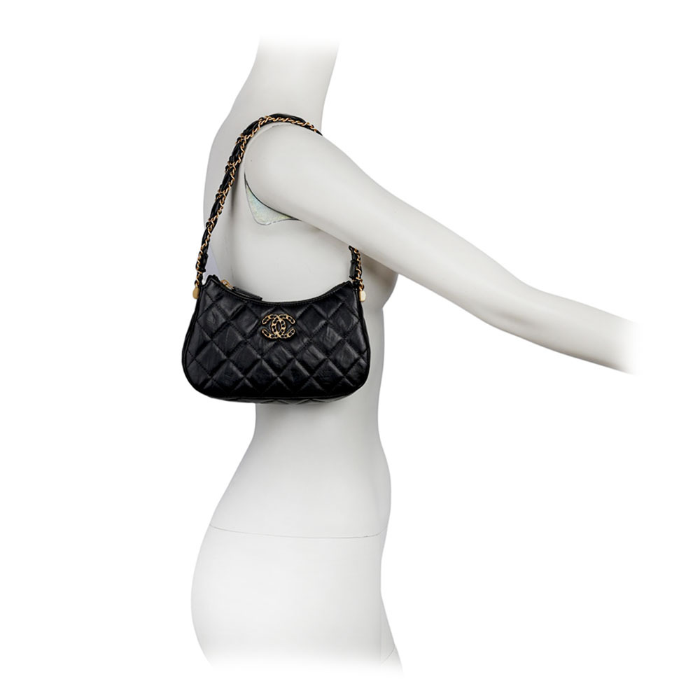 【CHANEL 】23K 爆款Chanel 19 Hobo 小羊皮肩背包/腋下包AP3647 B14306 94305