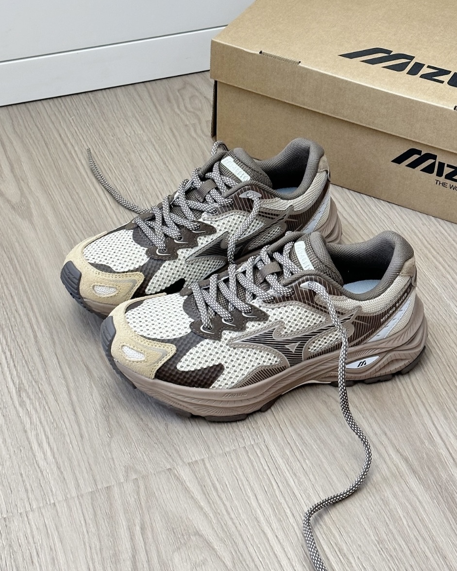 Mizuno Racer S 美津濃 復古 美拉德配色 慢跑鞋 可可燕麥奶