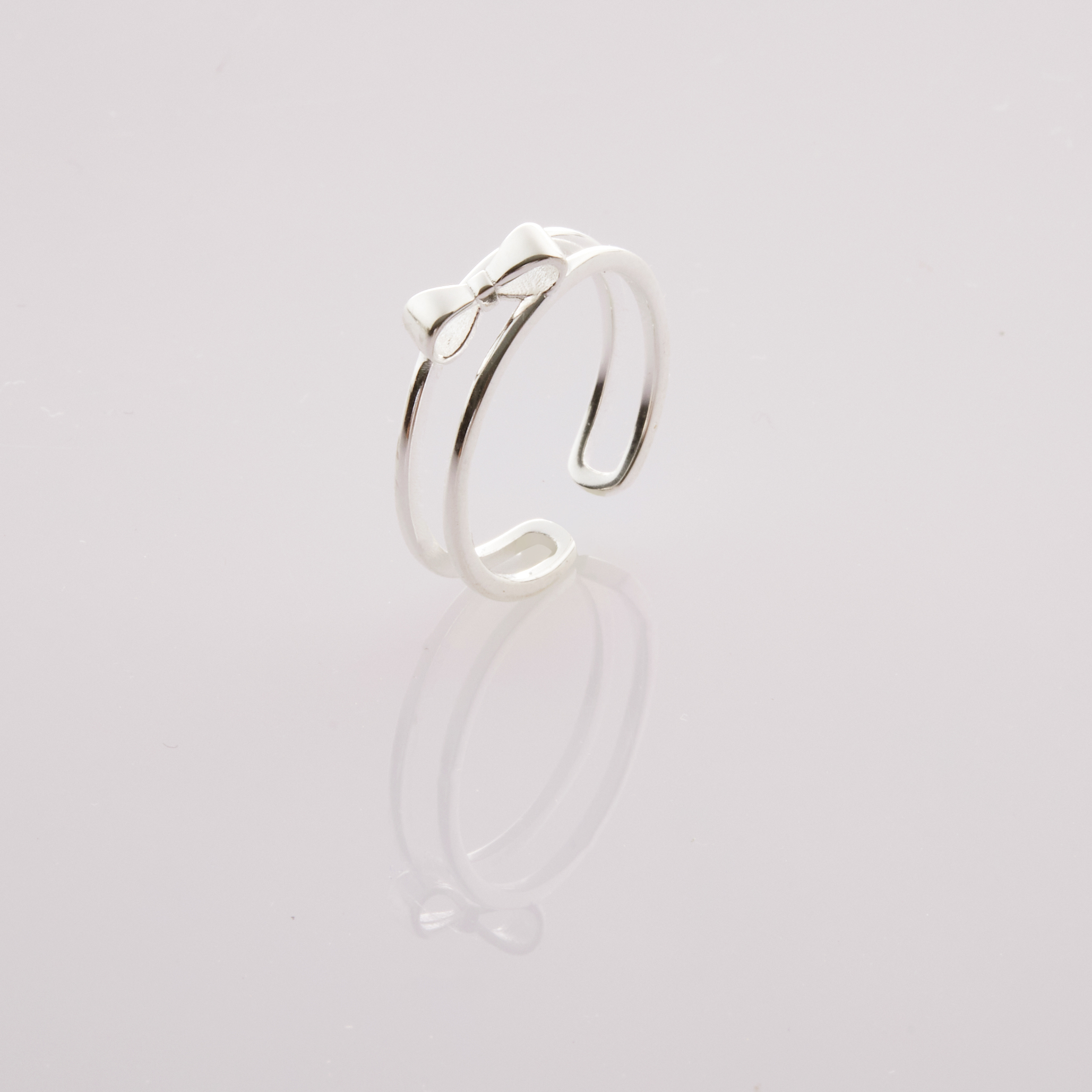 R825 |  純銀蝴蝶結戒指