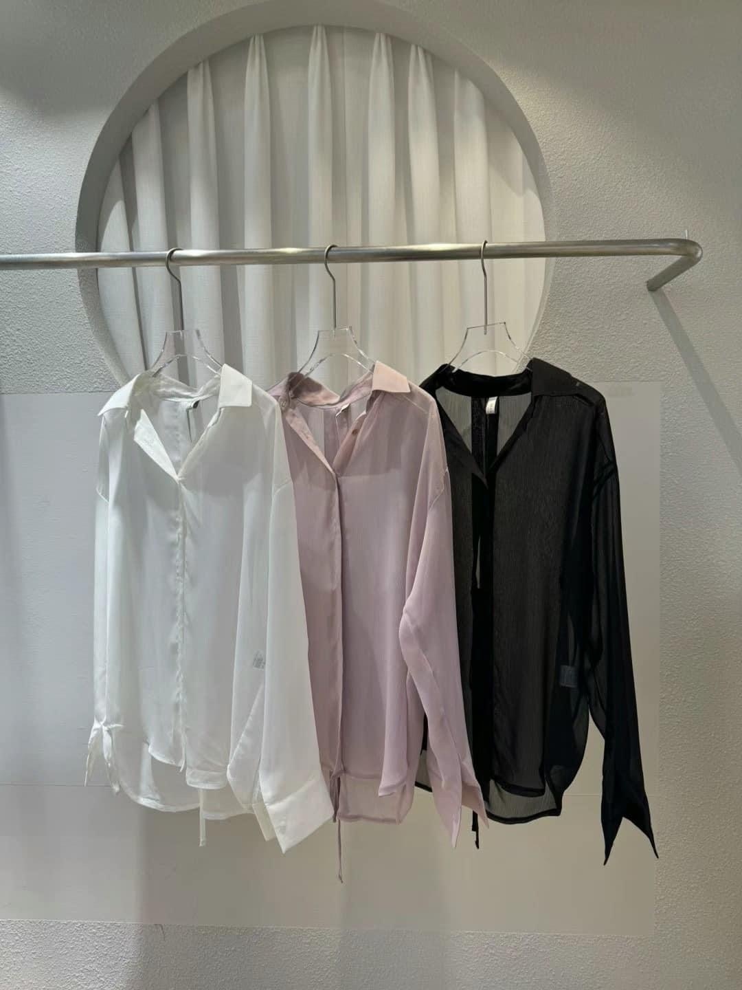 時尚感後開衩綁結罩衫