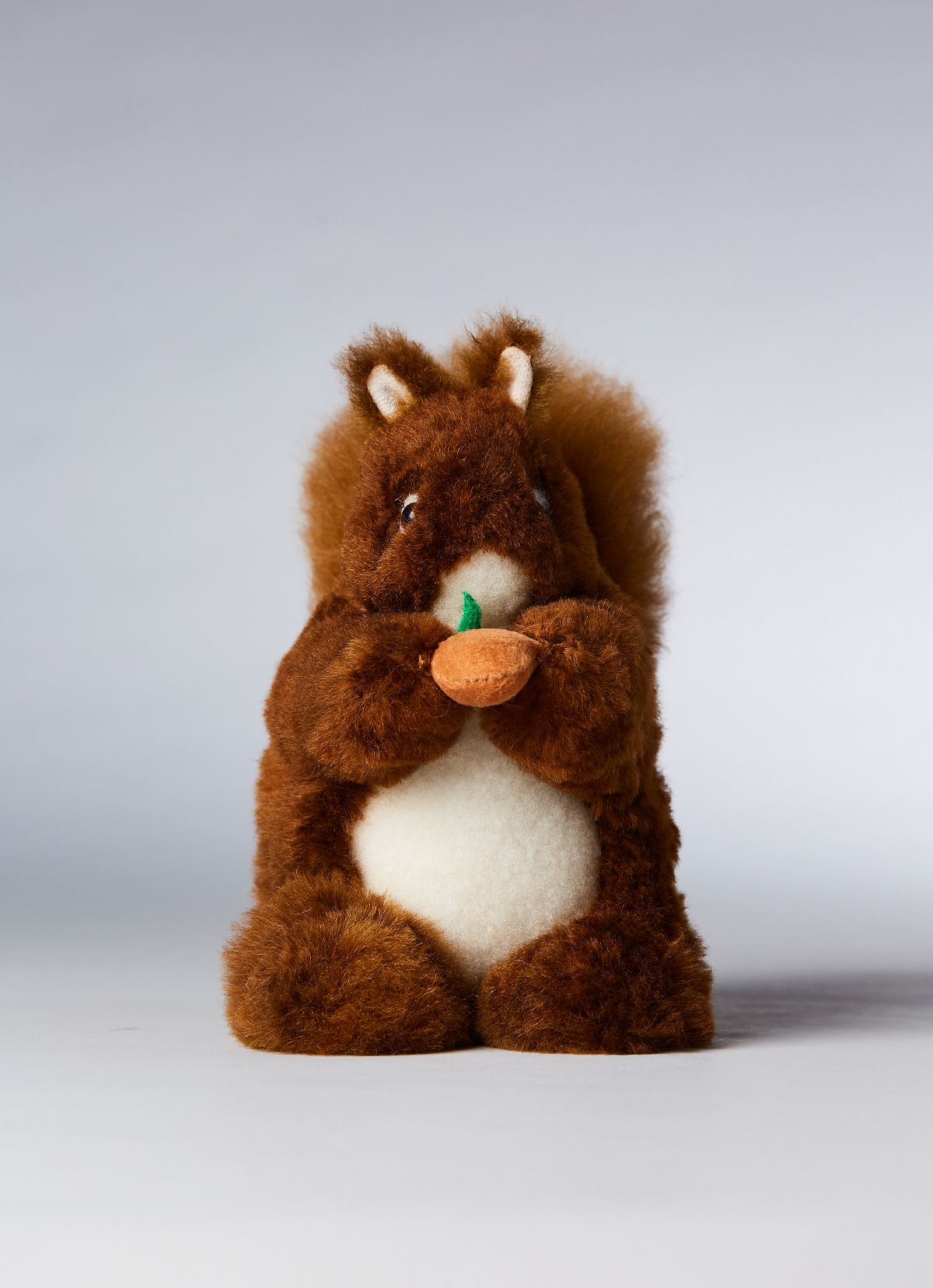 ST.MALO 秘魯工匠手工天然羊駝毛松鼠娃娃23CM-2471SQ-淺棕