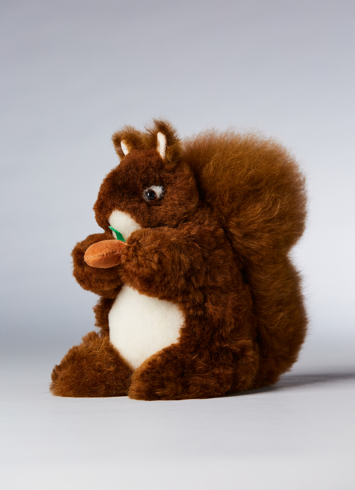 ST.MALO 秘魯工匠手工天然羊駝毛松鼠娃娃23CM-2471SQ-淺棕