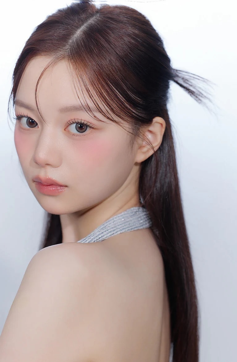 I am Kristin Monthly(Gray)