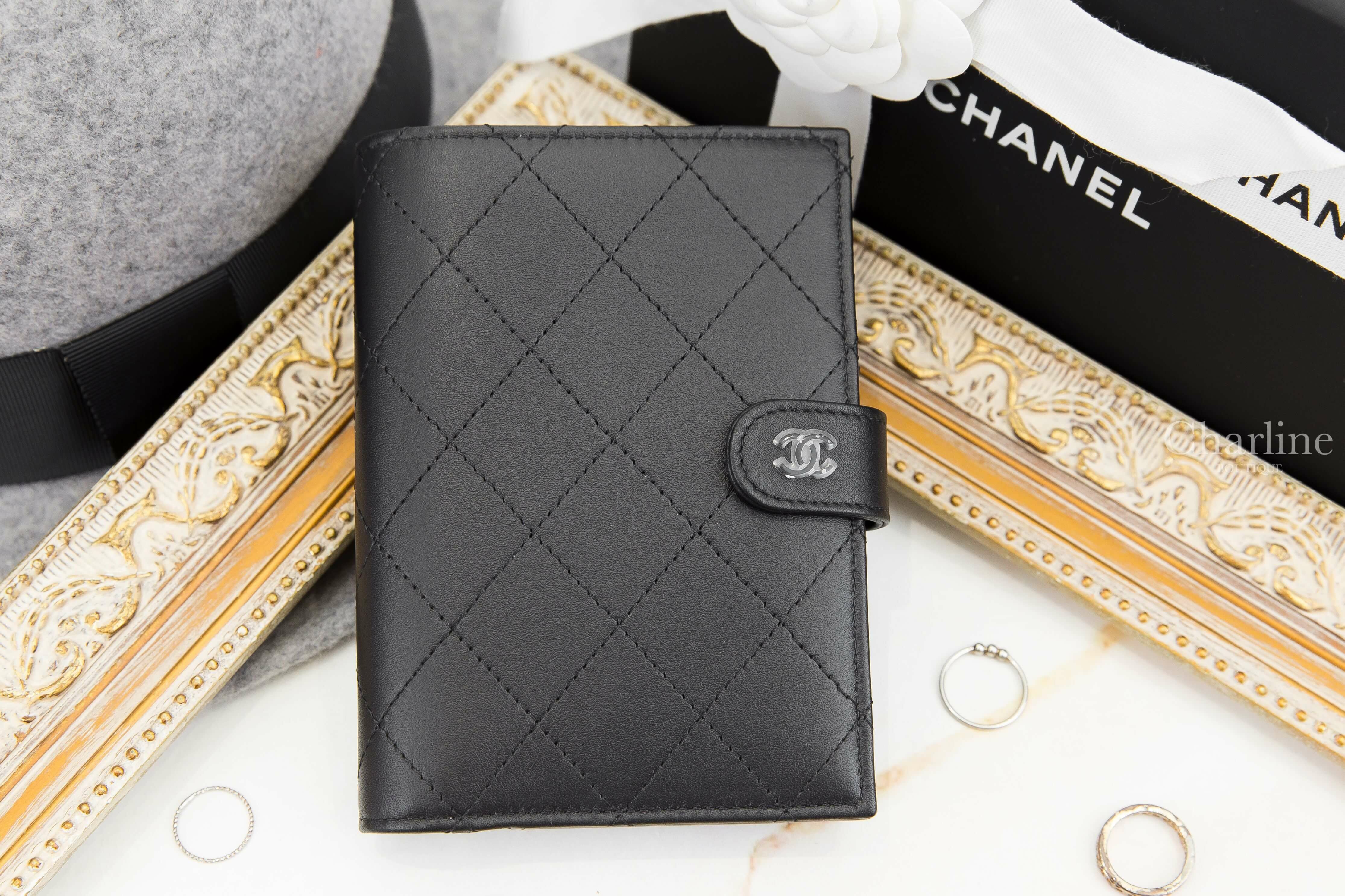 Chanel Passport Holder 黑色黑CC菱格紋黑色內裡釦式護照夾