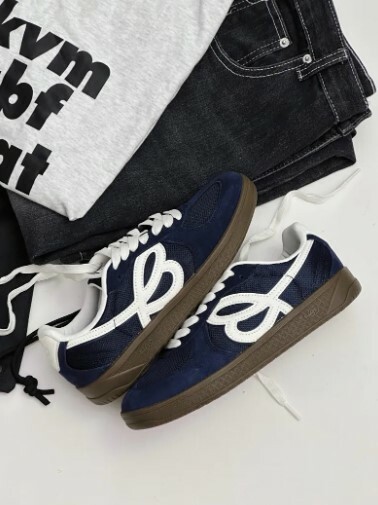 預購 HBD X WE FLOWER 小花鞋 復古藍 焦糖底 德訓鞋 男女鞋