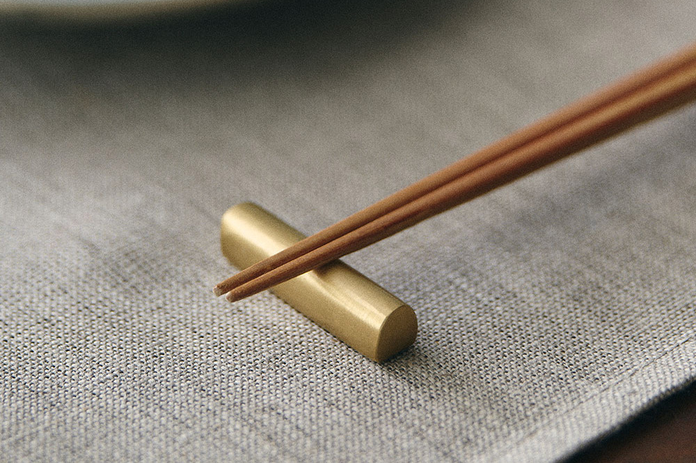 fog linen work - 黃銅筷架 / 圓形