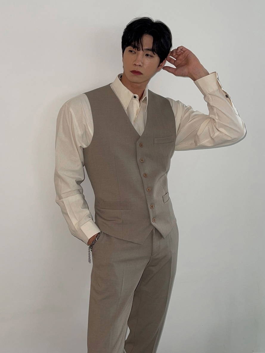 Mate Duo 正裝V領背心