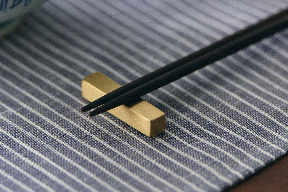 fog linen work - 黃銅筷架 / 方形
