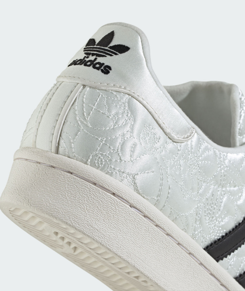 ADIDAS X CAROLINE HU】SUPERSTAR