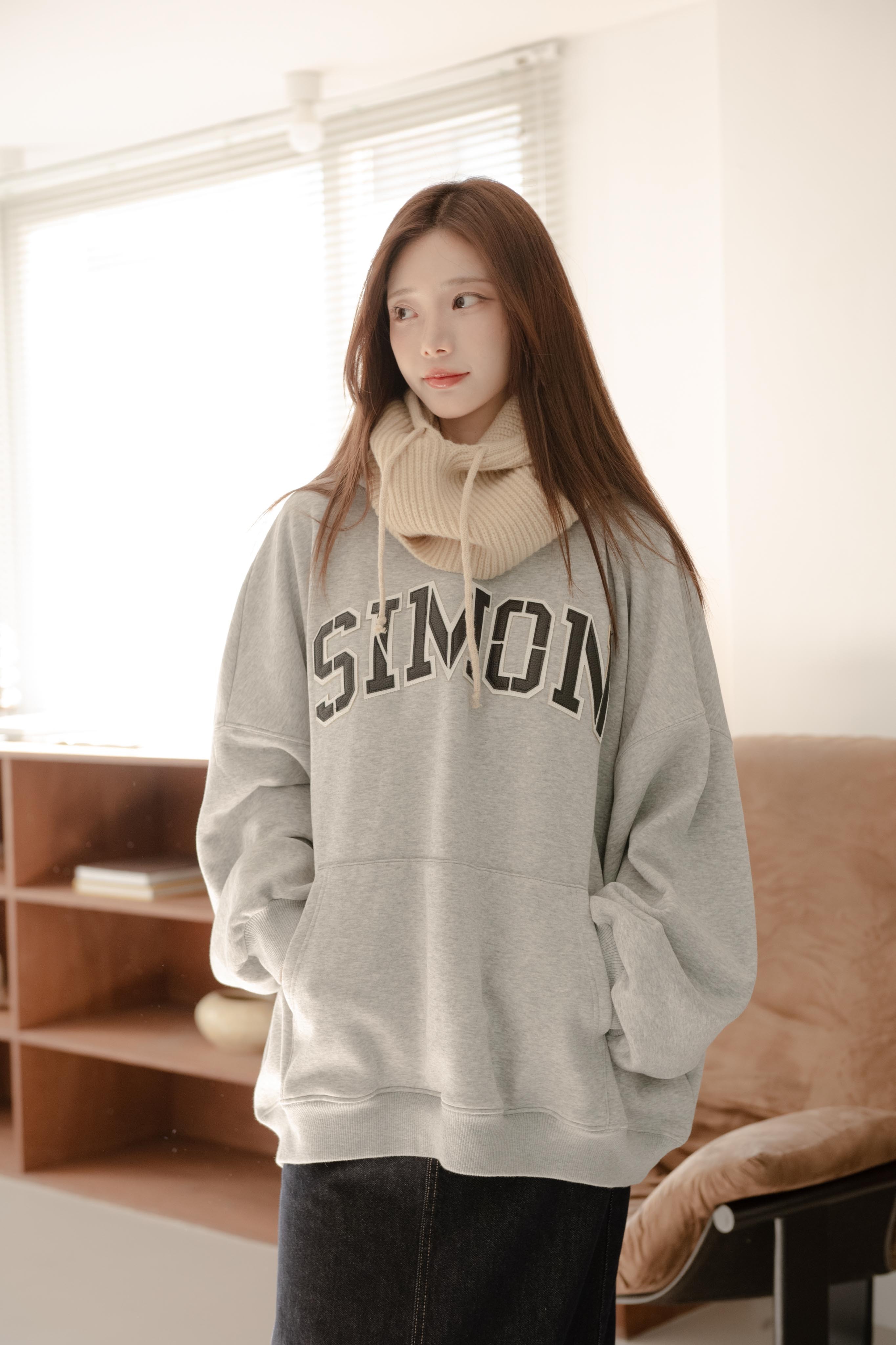 SIMON MADE HL-2406 皮革 貼布繡 大學 美式帽T