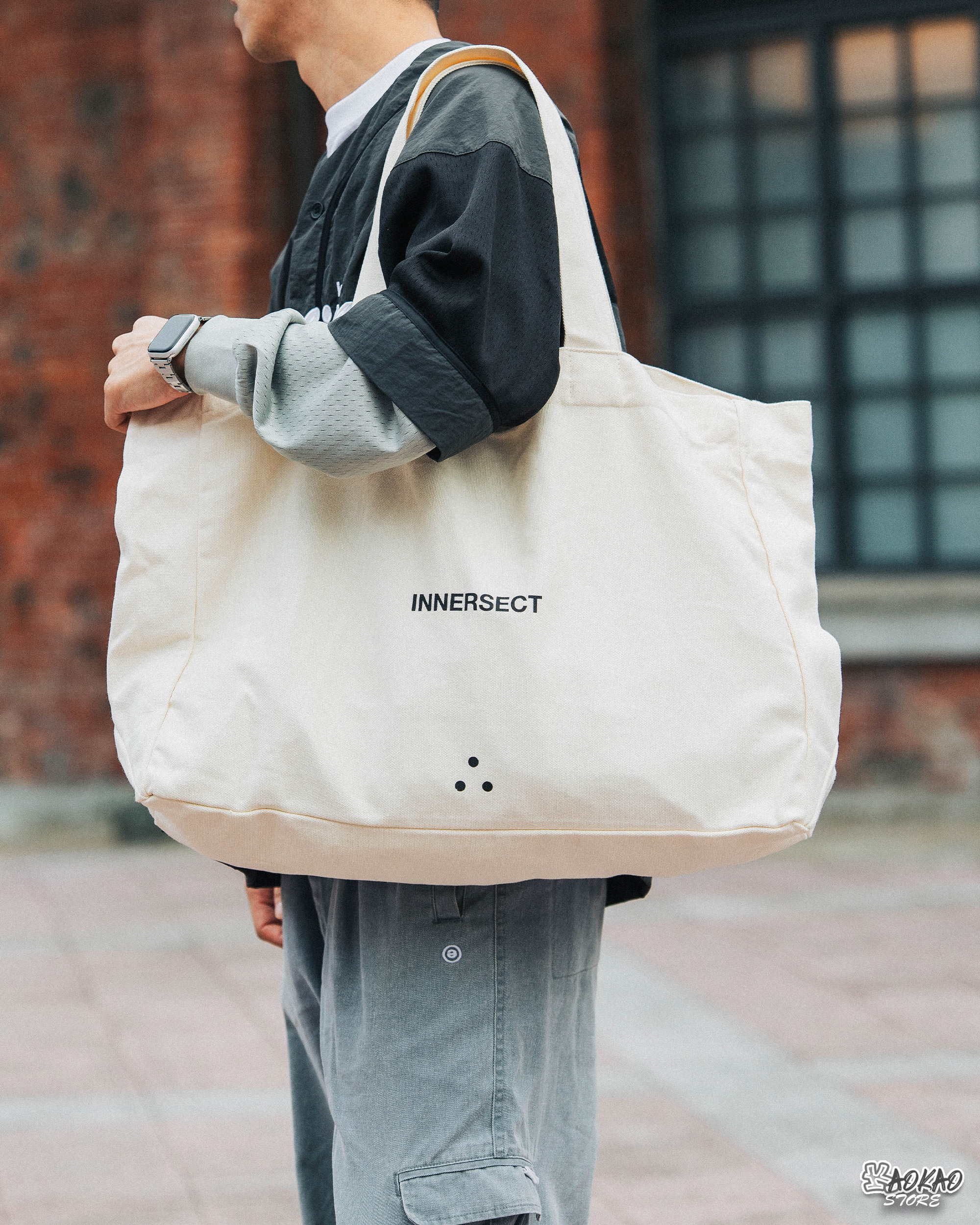 INNERSECT 三生萬物 帆布側背袋